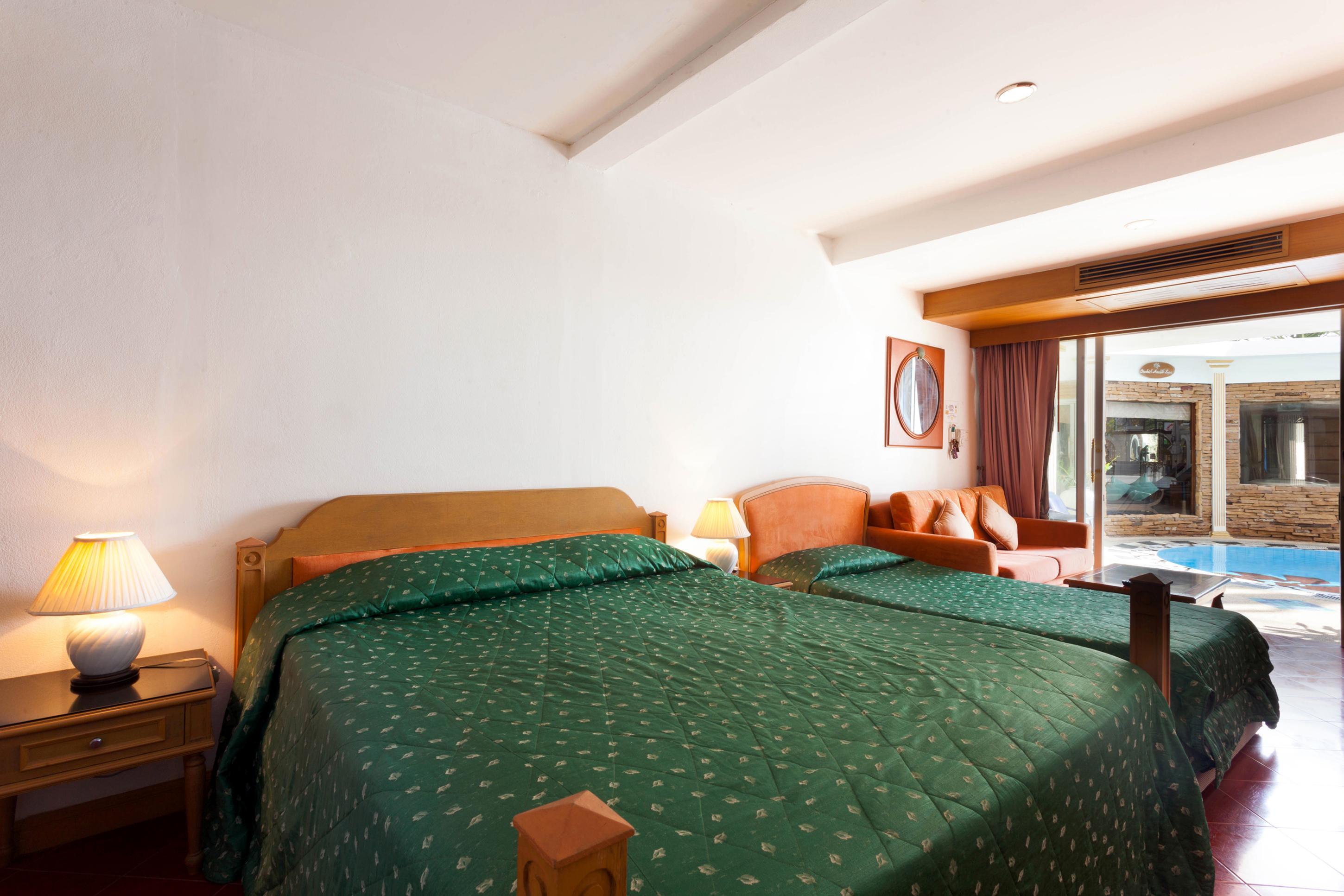 The Orchid Hotel Kalim Bay Patong Exterior foto